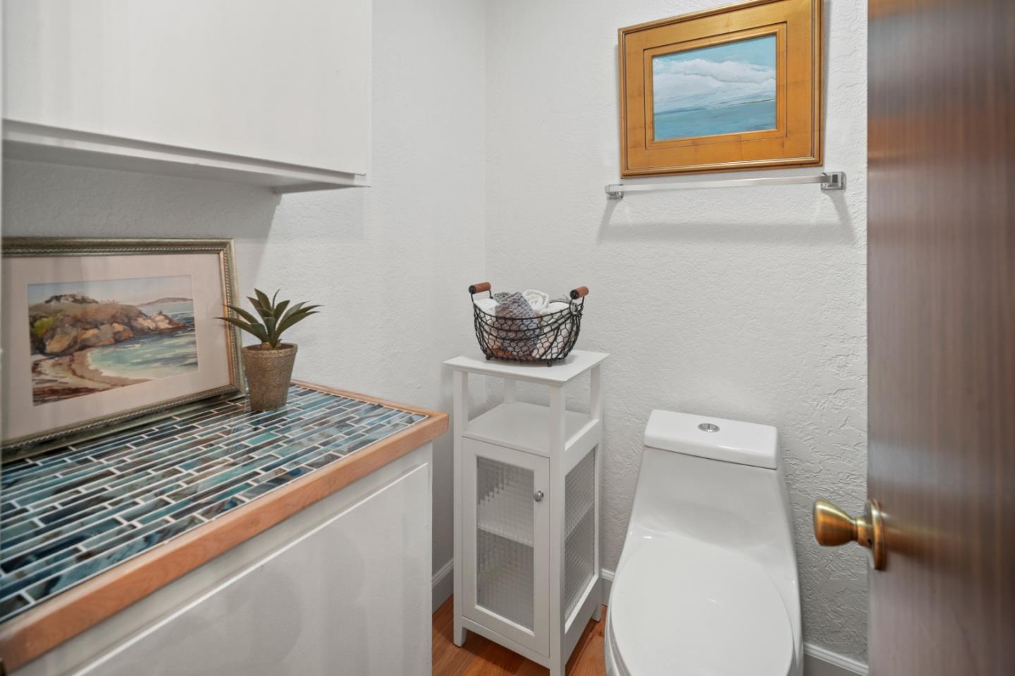 Detail Gallery Image 20 of 29 For 250 Forest Ridge Rd #45,  Monterey,  CA 93940 - 2 Beds | 1 Baths