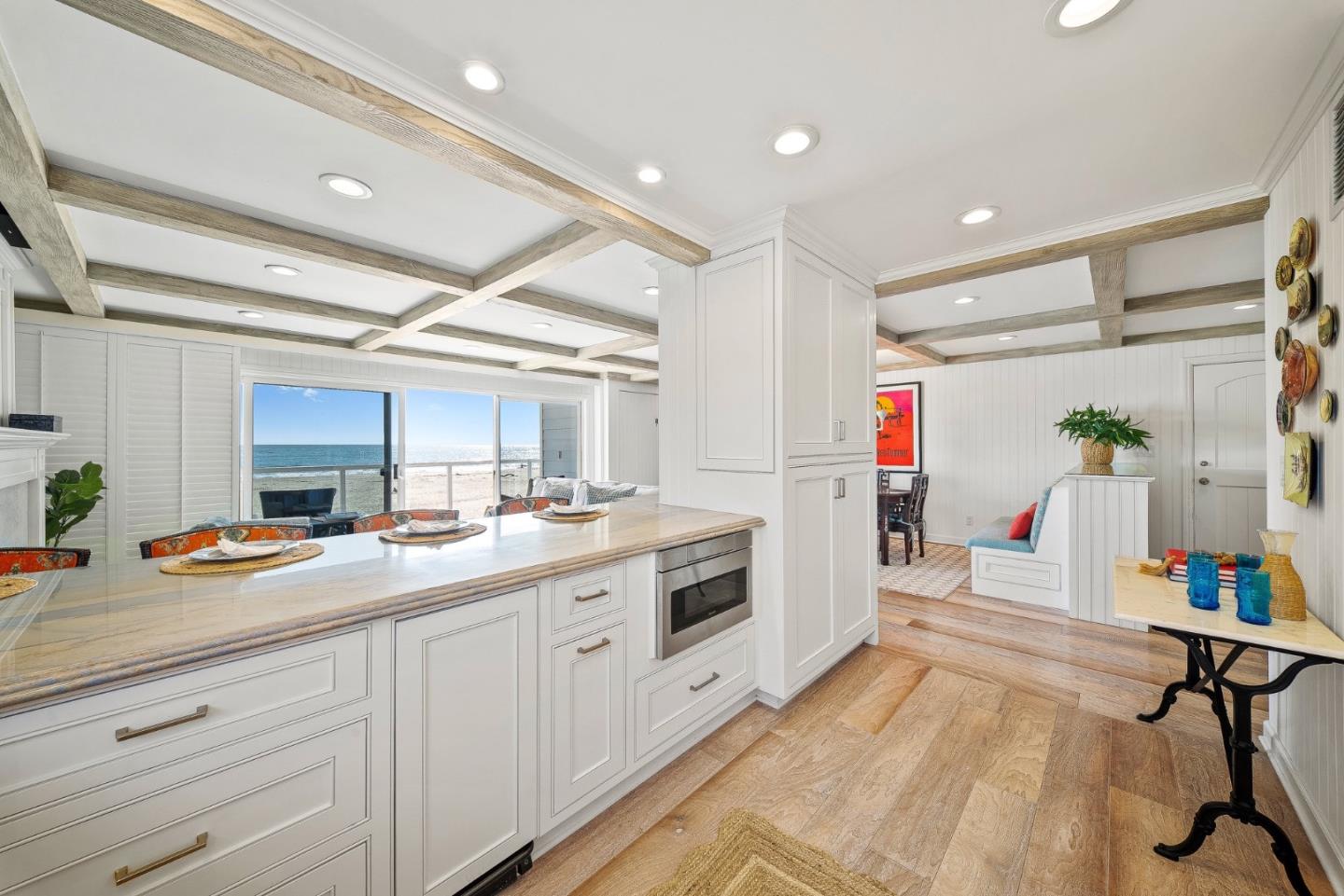 Detail Gallery Image 12 of 38 For 22130 E Cliff Dr 2a,  Santa Cruz,  CA 95062 - 2 Beds | 2 Baths