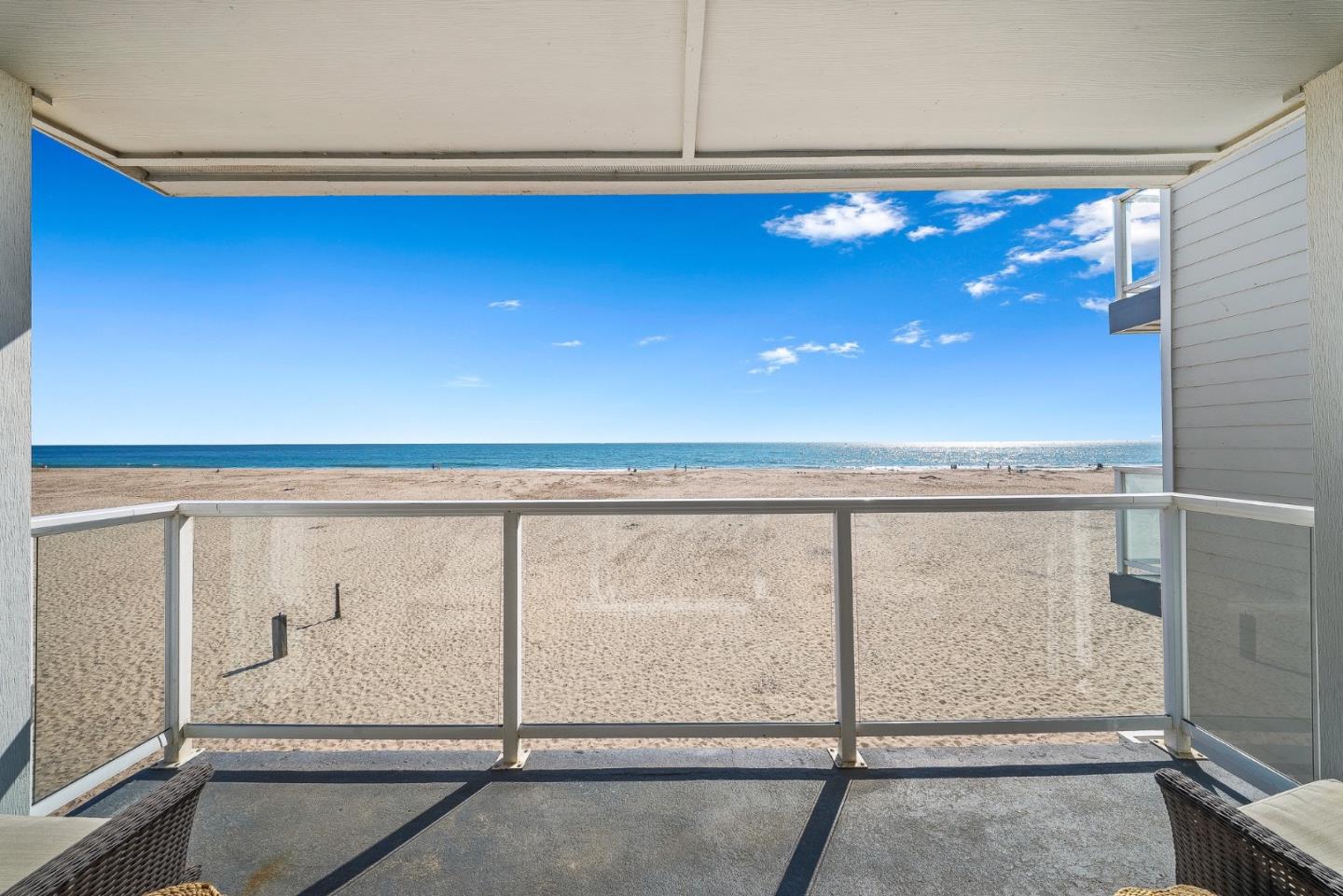 Detail Gallery Image 16 of 38 For 22130 E Cliff Dr 2a,  Santa Cruz,  CA 95062 - 2 Beds | 2 Baths