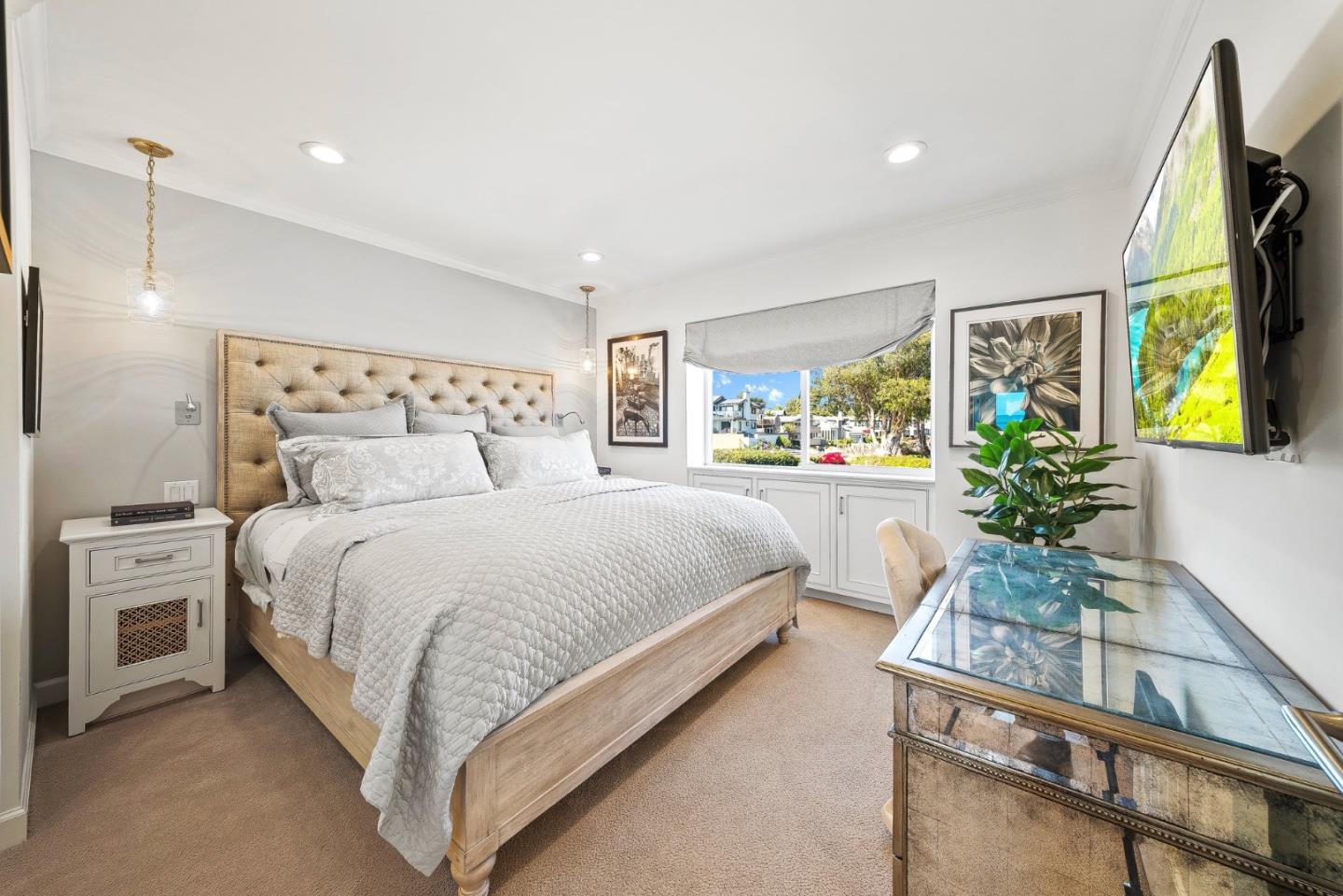 Detail Gallery Image 25 of 38 For 22130 E Cliff Dr 2a,  Santa Cruz,  CA 95062 - 2 Beds | 2 Baths