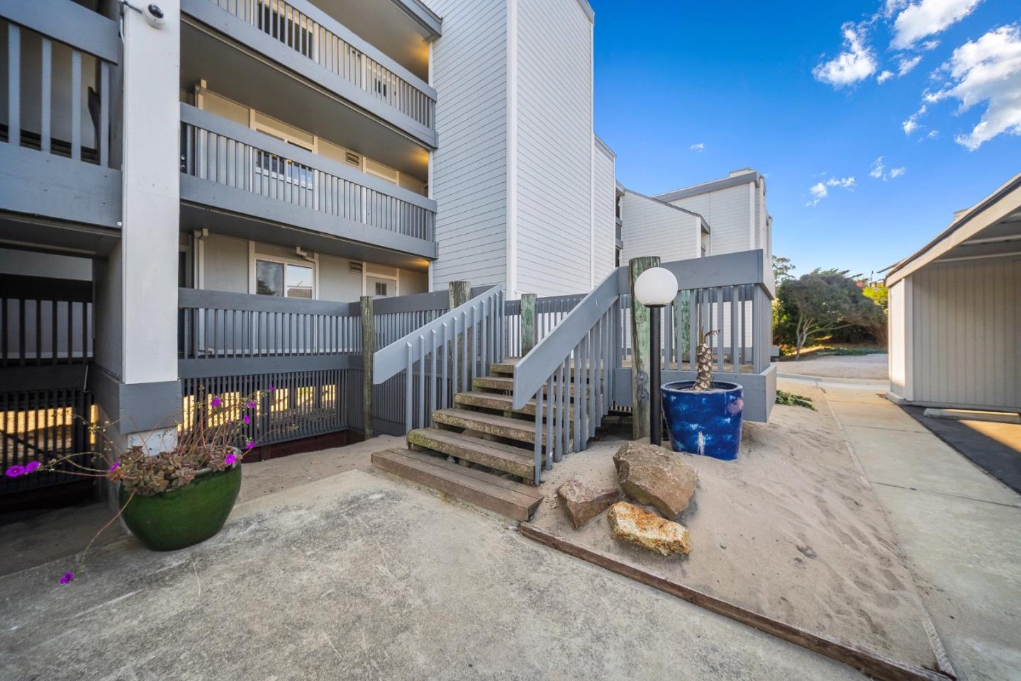 Detail Gallery Image 34 of 38 For 22130 E Cliff Dr 2a,  Santa Cruz,  CA 95062 - 2 Beds | 2 Baths
