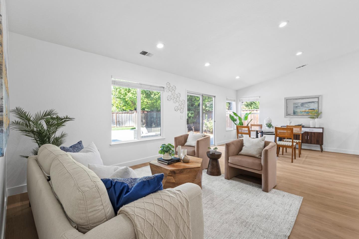 Detail Gallery Image 21 of 66 For 783 Mantelli Dr, Gilroy,  CA 95020 - 4 Beds | 2 Baths