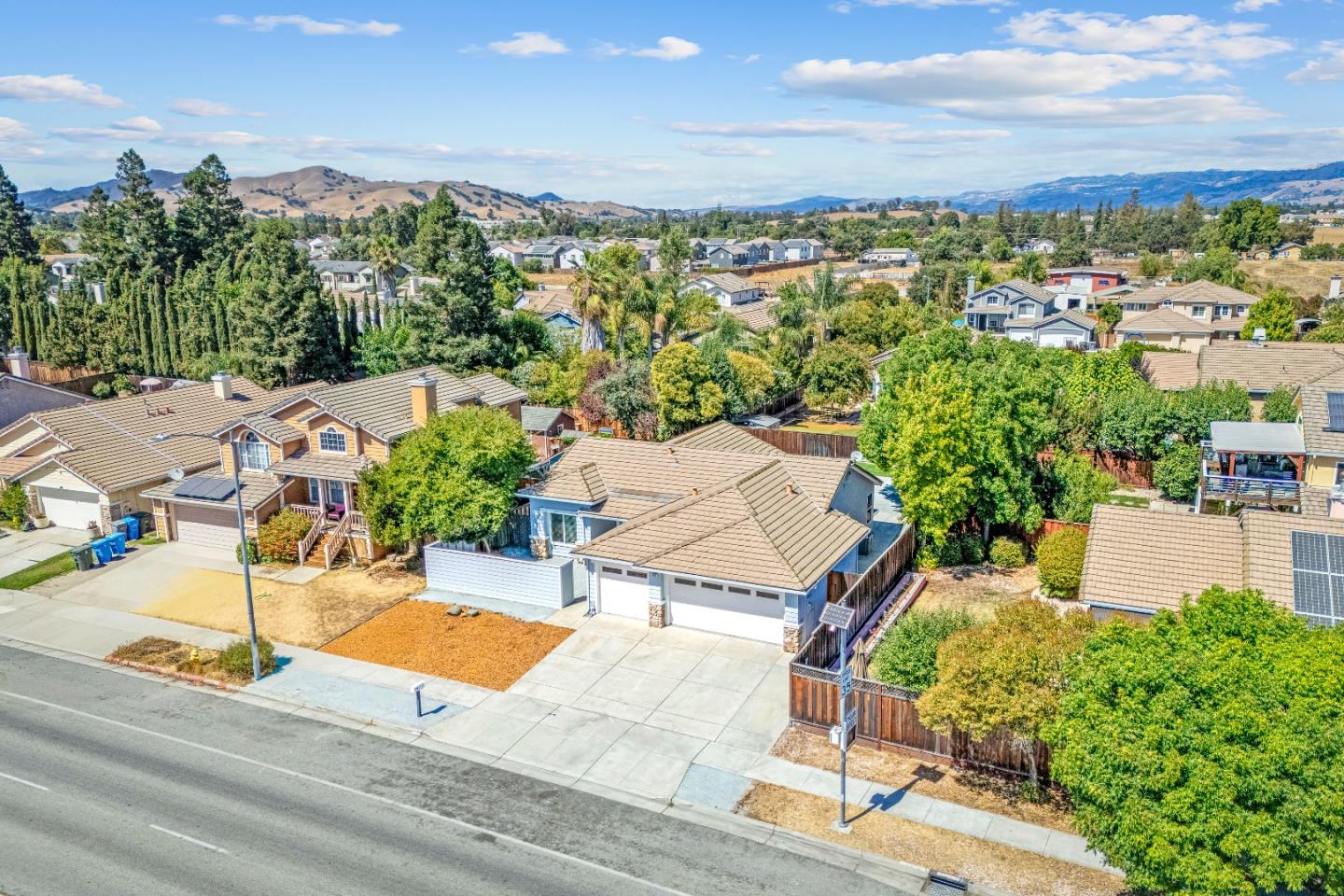 Detail Gallery Image 61 of 66 For 783 Mantelli Dr, Gilroy,  CA 95020 - 4 Beds | 2 Baths