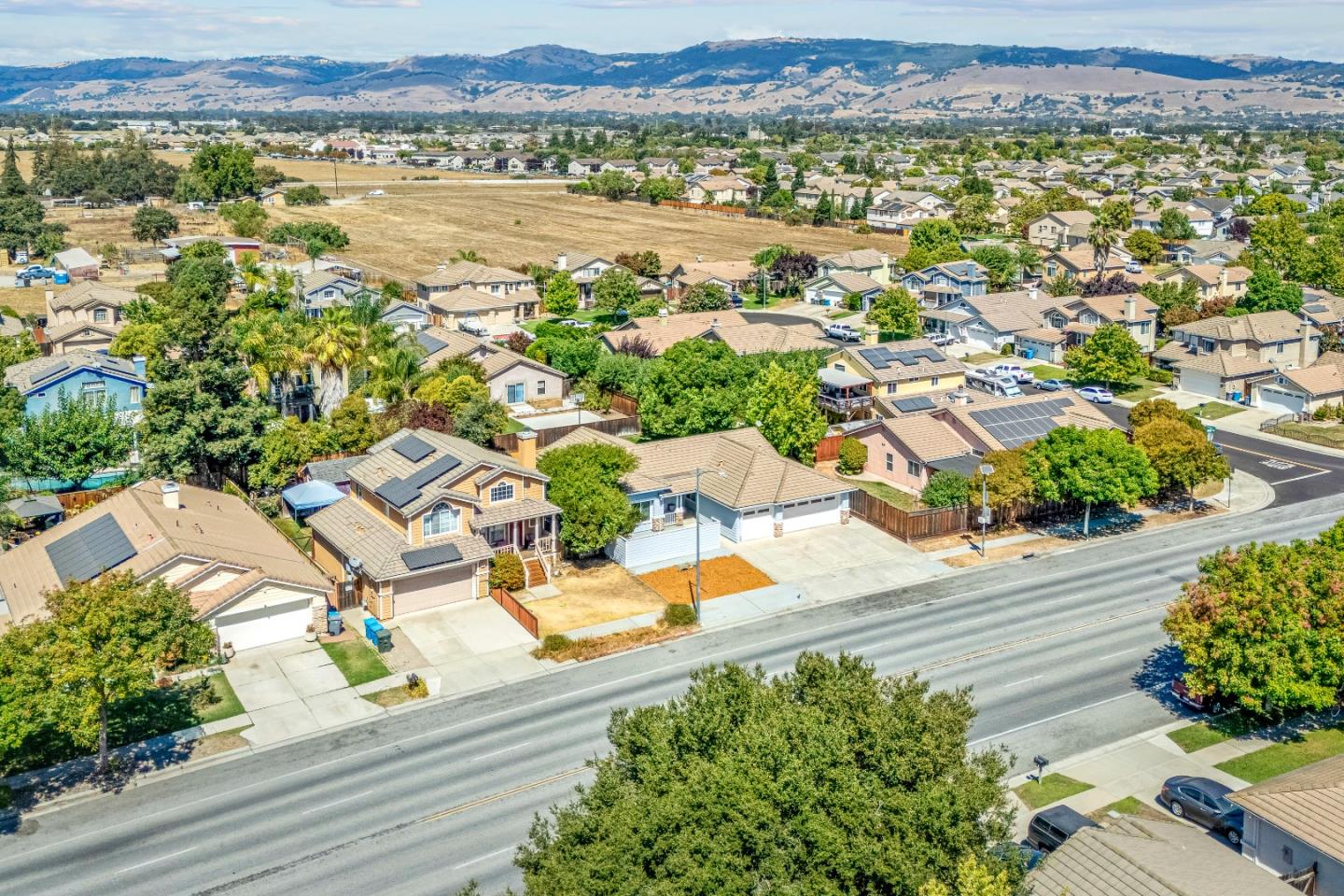 Detail Gallery Image 63 of 66 For 783 Mantelli Dr, Gilroy,  CA 95020 - 4 Beds | 2 Baths