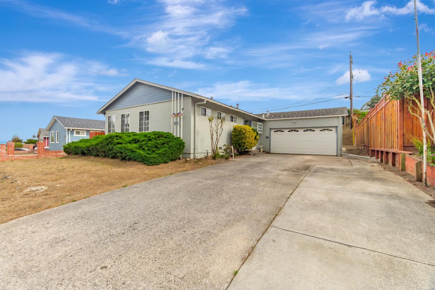 Detail Gallery Image 25 of 31 For 2861 Cottonwood Dr, San Bruno,  CA 94066 - 3 Beds | 2 Baths