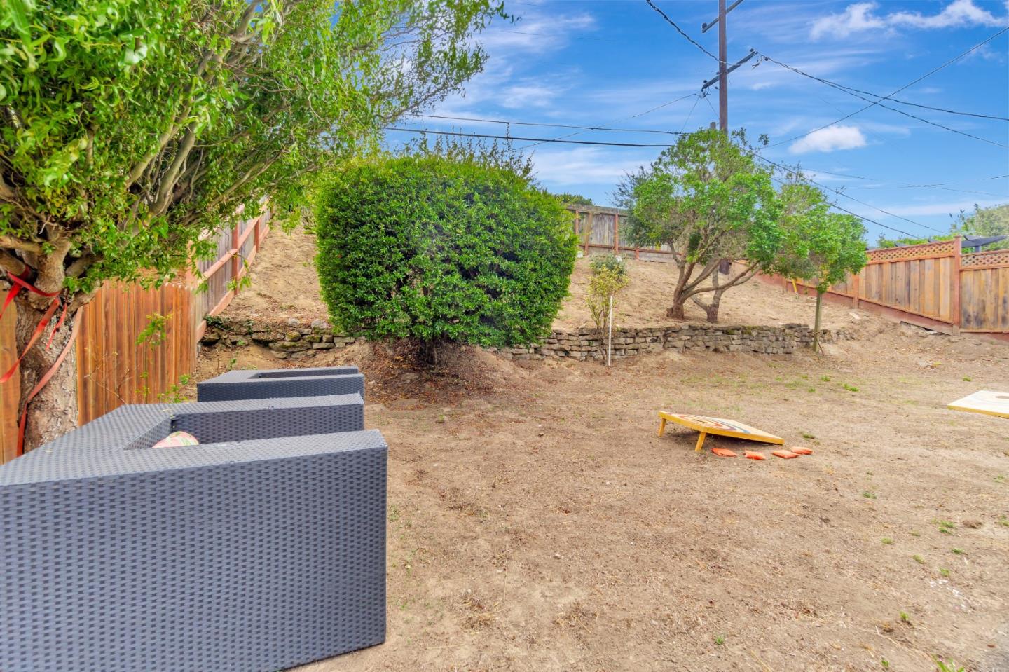 Detail Gallery Image 29 of 31 For 2861 Cottonwood Dr, San Bruno,  CA 94066 - 3 Beds | 2 Baths