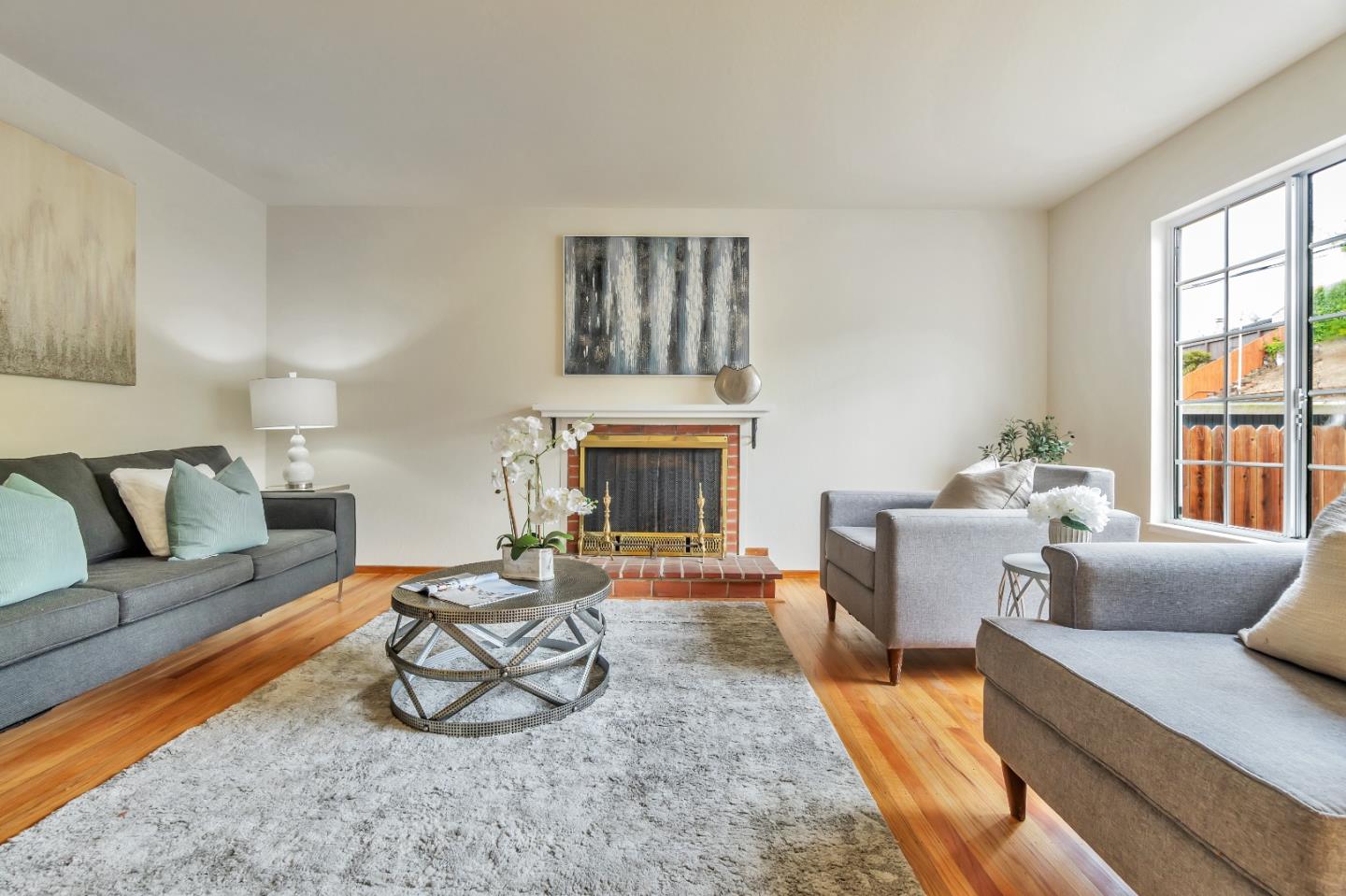 Detail Gallery Image 6 of 31 For 2861 Cottonwood Dr, San Bruno,  CA 94066 - 3 Beds | 2 Baths