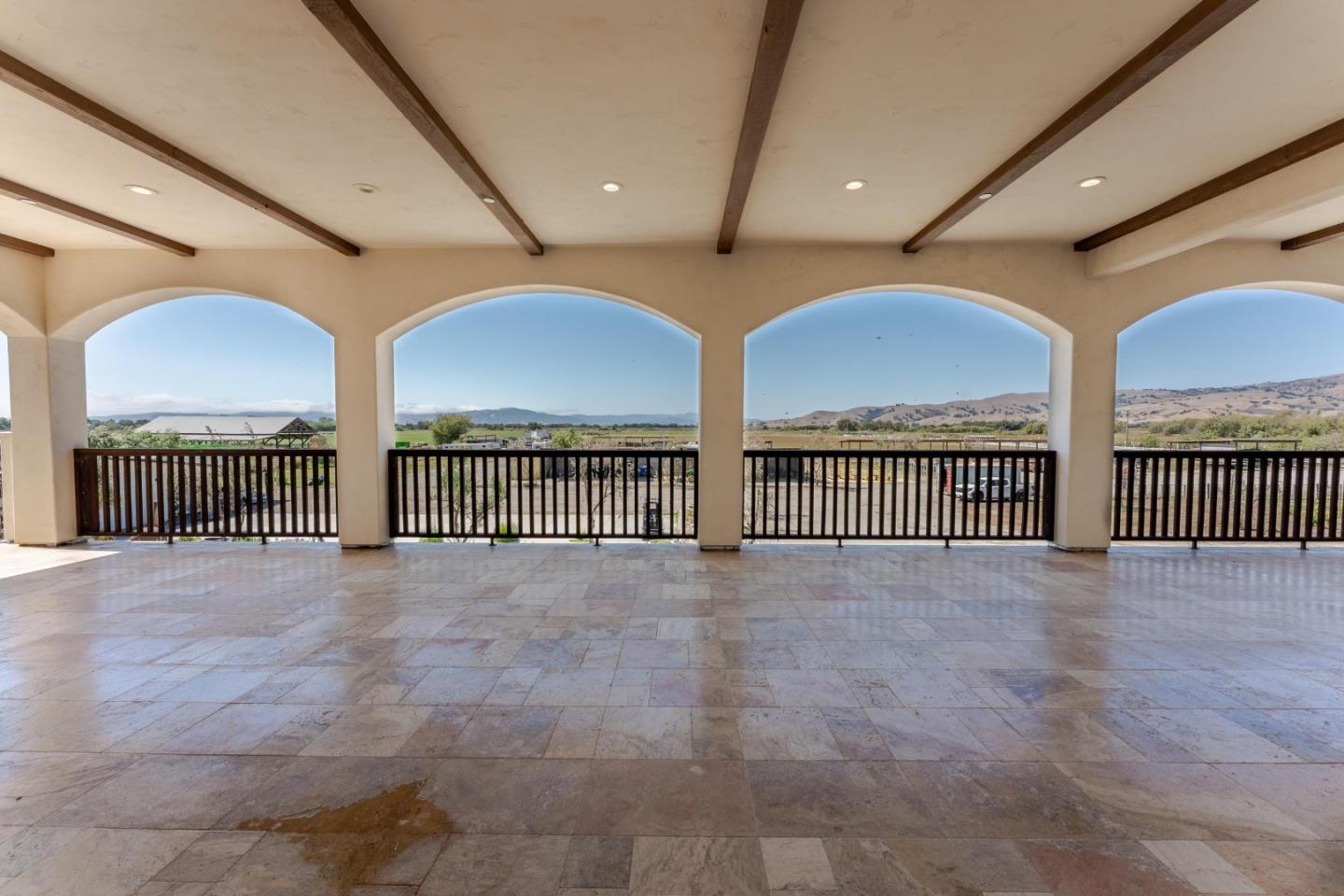 Detail Gallery Image 41 of 93 For 8440 Lovers Ln, Hollister,  CA 95023 - 4 Beds | 6/1 Baths