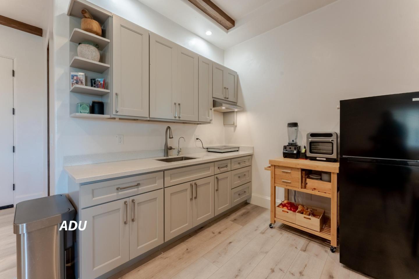 Detail Gallery Image 50 of 93 For 8440 Lovers Ln, Hollister,  CA 95023 - 4 Beds | 6/1 Baths