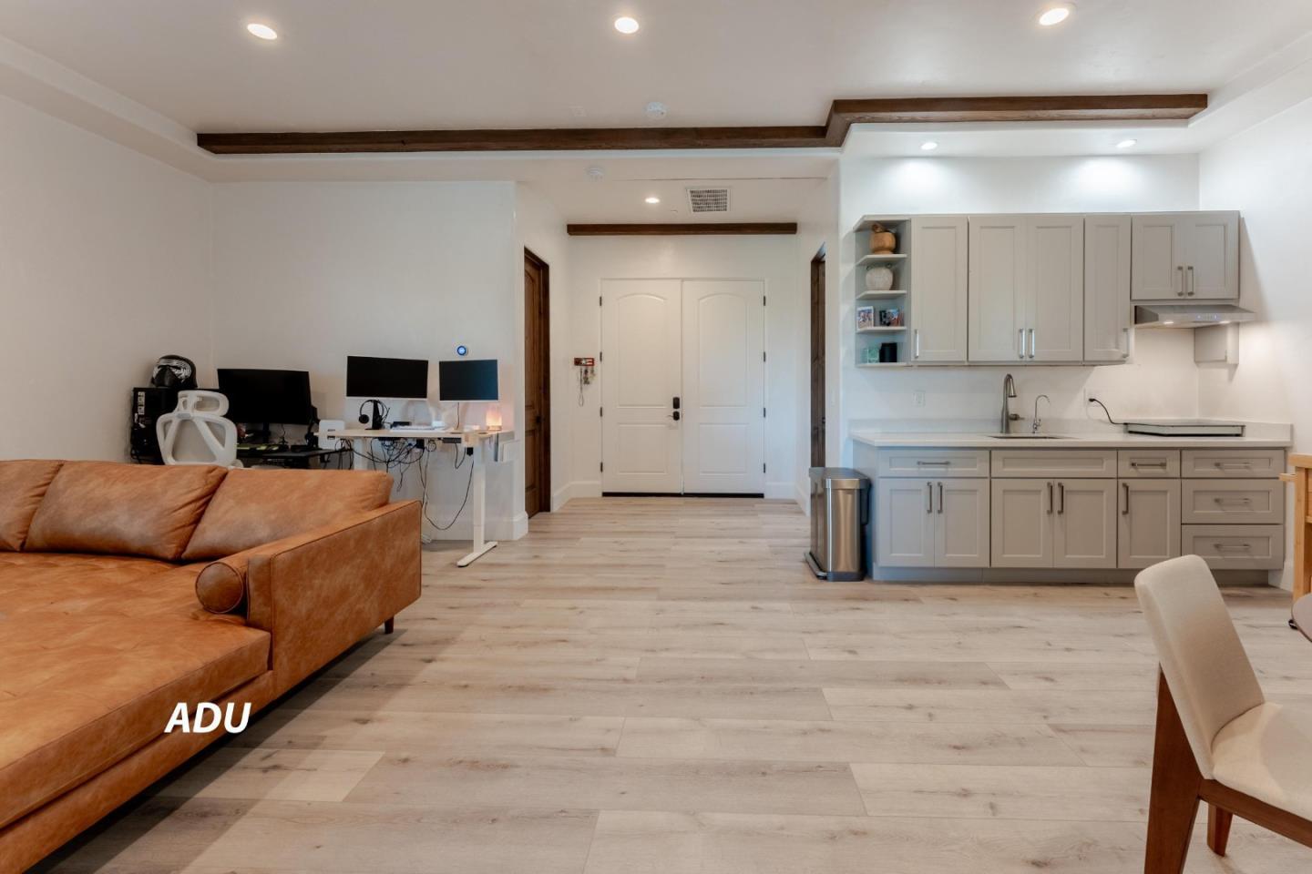 Detail Gallery Image 51 of 93 For 8440 Lovers Ln, Hollister,  CA 95023 - 4 Beds | 6/1 Baths