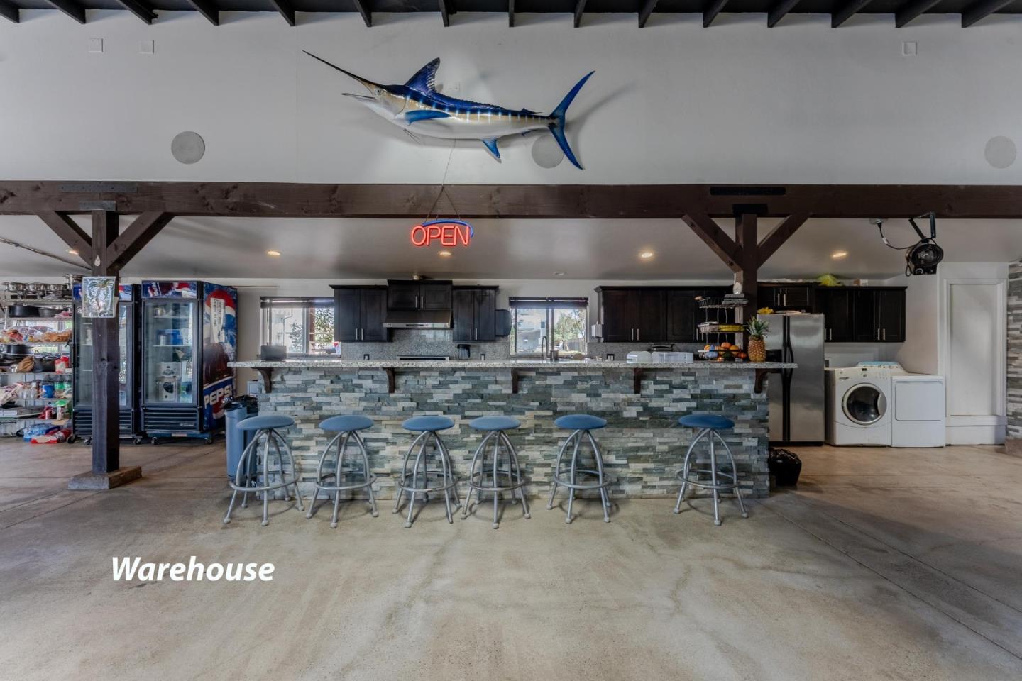 Detail Gallery Image 54 of 93 For 8440 Lovers Ln, Hollister,  CA 95023 - 4 Beds | 6/1 Baths