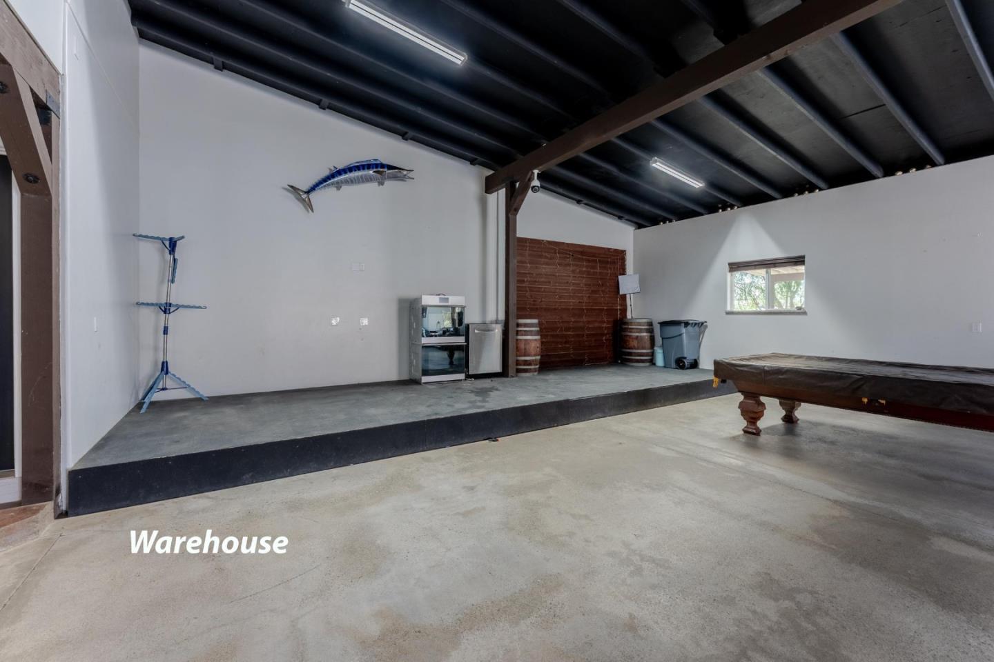 Detail Gallery Image 55 of 93 For 8440 Lovers Ln, Hollister,  CA 95023 - 4 Beds | 6/1 Baths