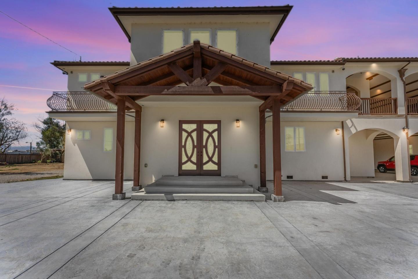 Detail Gallery Image 69 of 93 For 8440 Lovers Ln, Hollister,  CA 95023 - 4 Beds | 6/1 Baths