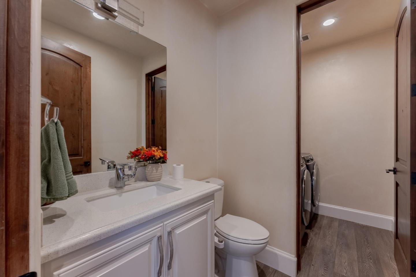 Detail Gallery Image 7 of 93 For 8440 Lovers Ln, Hollister,  CA 95023 - 4 Beds | 6/1 Baths