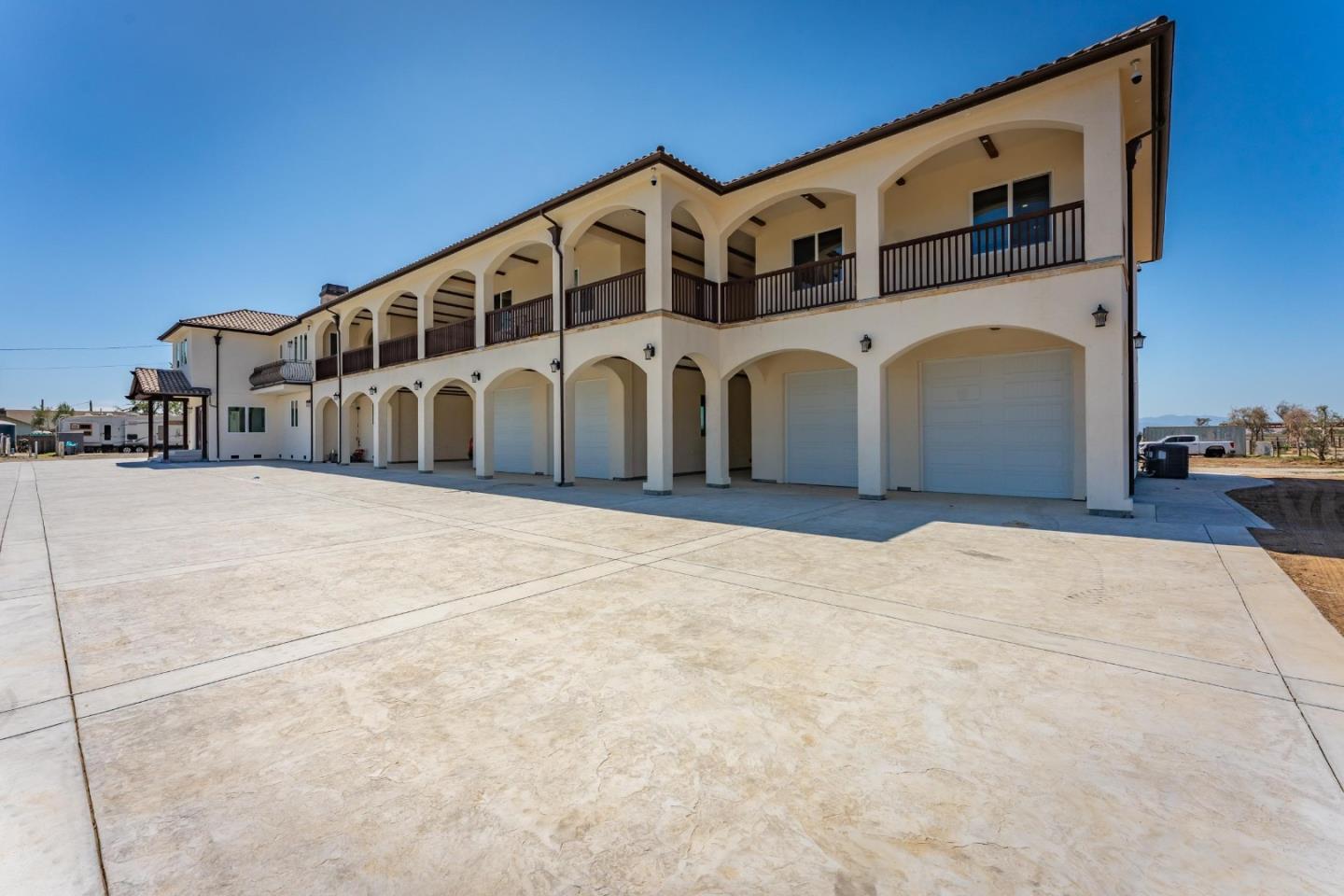 Detail Gallery Image 78 of 93 For 8440 Lovers Ln, Hollister,  CA 95023 - 4 Beds | 6/1 Baths