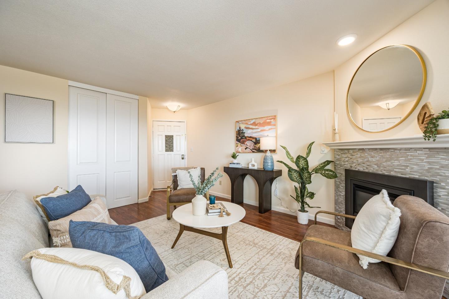 Detail Gallery Image 12 of 33 For 825 Balboa Ave #104,  Capitola,  CA 95010 - 2 Beds | 1/1 Baths