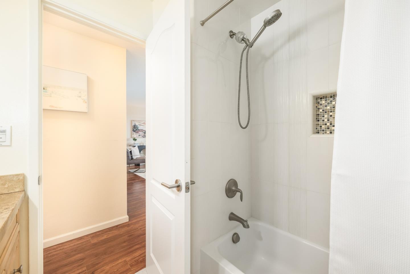 Detail Gallery Image 16 of 33 For 825 Balboa Ave #104,  Capitola,  CA 95010 - 2 Beds | 1/1 Baths