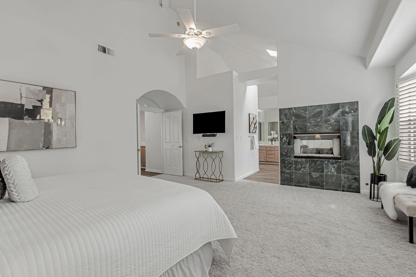 Detail Gallery Image 32 of 53 For 2122 Vizcaya Way, Campbell,  CA 95008 - 3 Beds | 2/1 Baths