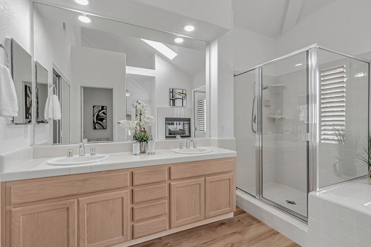 Detail Gallery Image 38 of 53 For 2122 Vizcaya Way, Campbell,  CA 95008 - 3 Beds | 2/1 Baths
