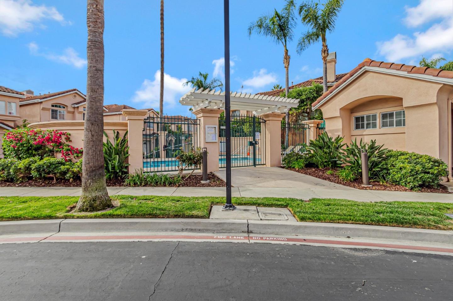 Detail Gallery Image 52 of 53 For 2122 Vizcaya Way, Campbell,  CA 95008 - 3 Beds | 2/1 Baths