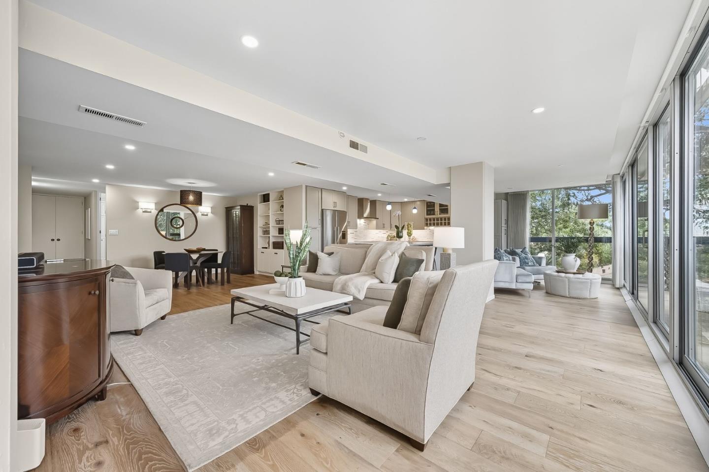 Detail Gallery Image 12 of 45 For 101 Alma St #207,  Palo Alto,  CA 94301 - 3 Beds | 2/1 Baths