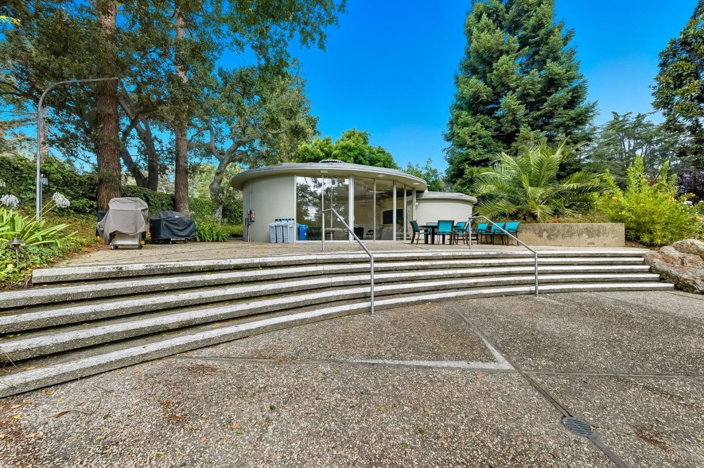 Detail Gallery Image 29 of 45 For 101 Alma St #207,  Palo Alto,  CA 94301 - 3 Beds | 2/1 Baths