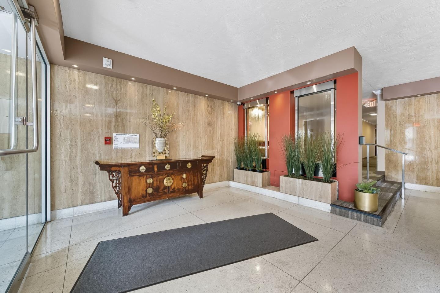 Detail Gallery Image 34 of 45 For 101 Alma St #207,  Palo Alto,  CA 94301 - 3 Beds | 2/1 Baths