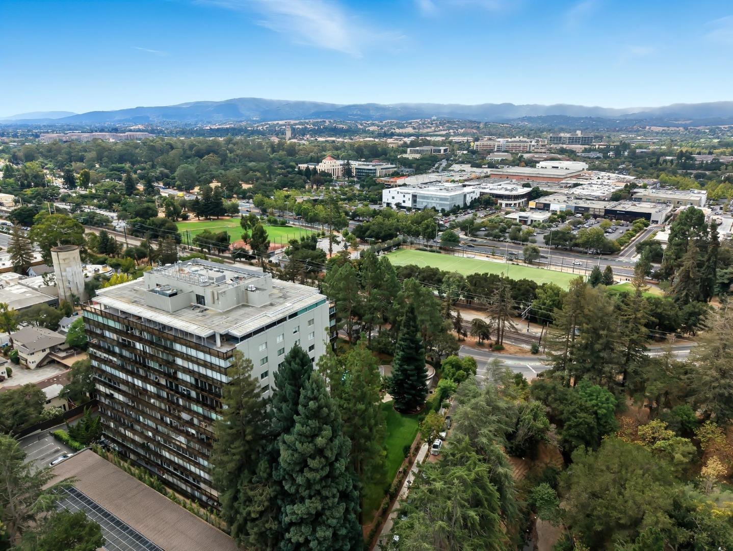 Detail Gallery Image 40 of 45 For 101 Alma St #207,  Palo Alto,  CA 94301 - 3 Beds | 2/1 Baths