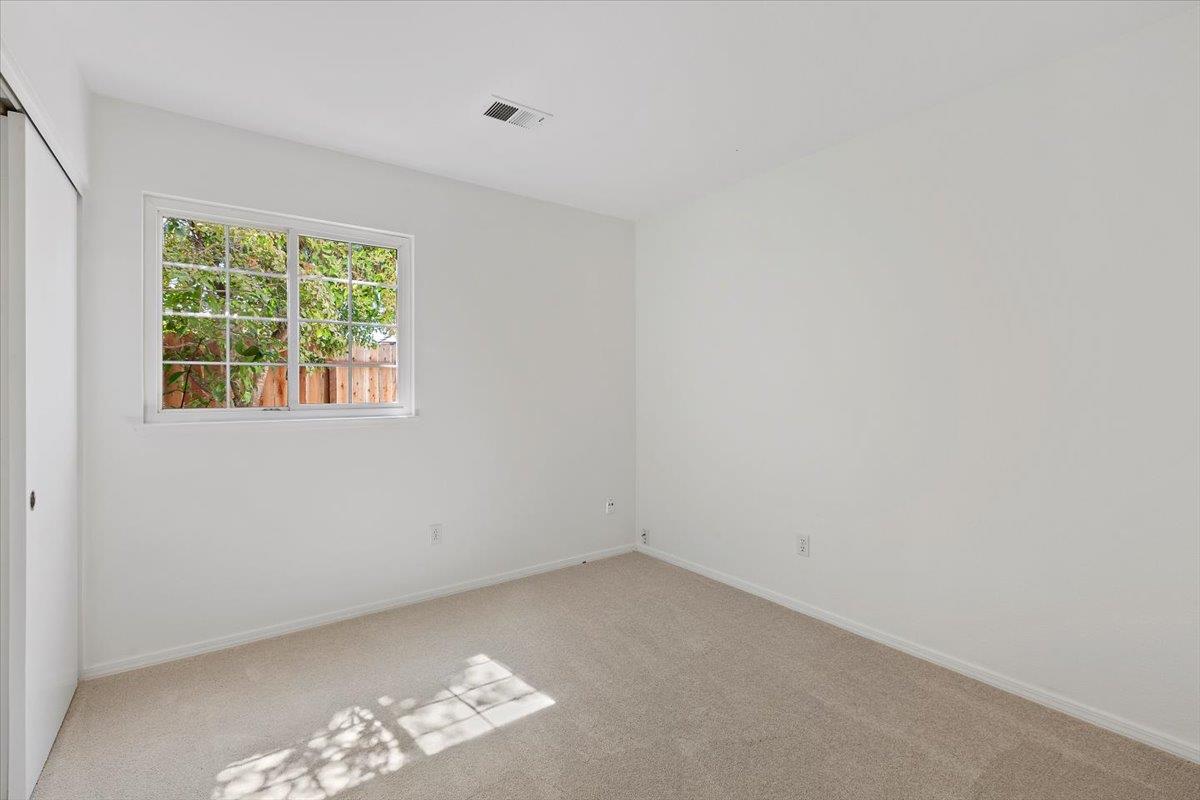 Detail Gallery Image 24 of 40 For 2181 Osborne Cir, Hollister,  CA 95023 - 3 Beds | 2 Baths