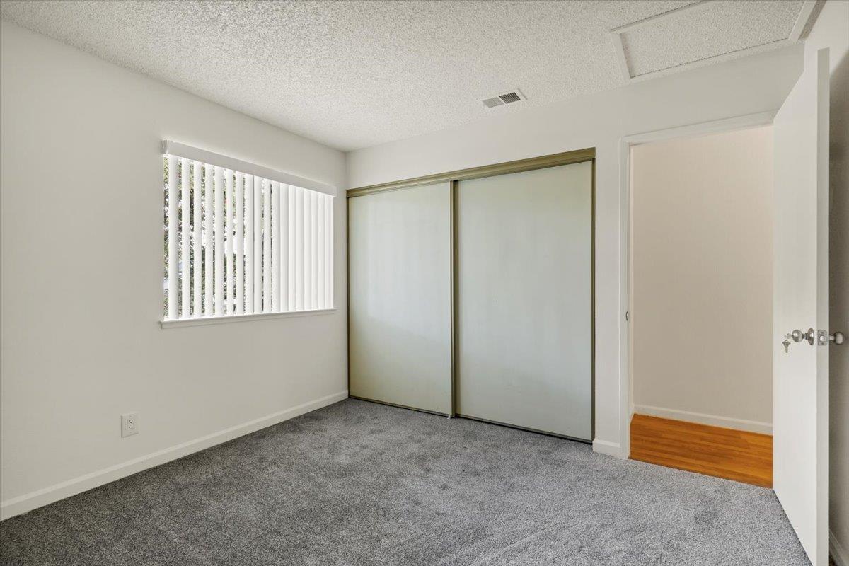 Detail Gallery Image 11 of 13 For 210 Damsen Dr, San Jose,  CA 95116 - 2 Beds | 2 Baths