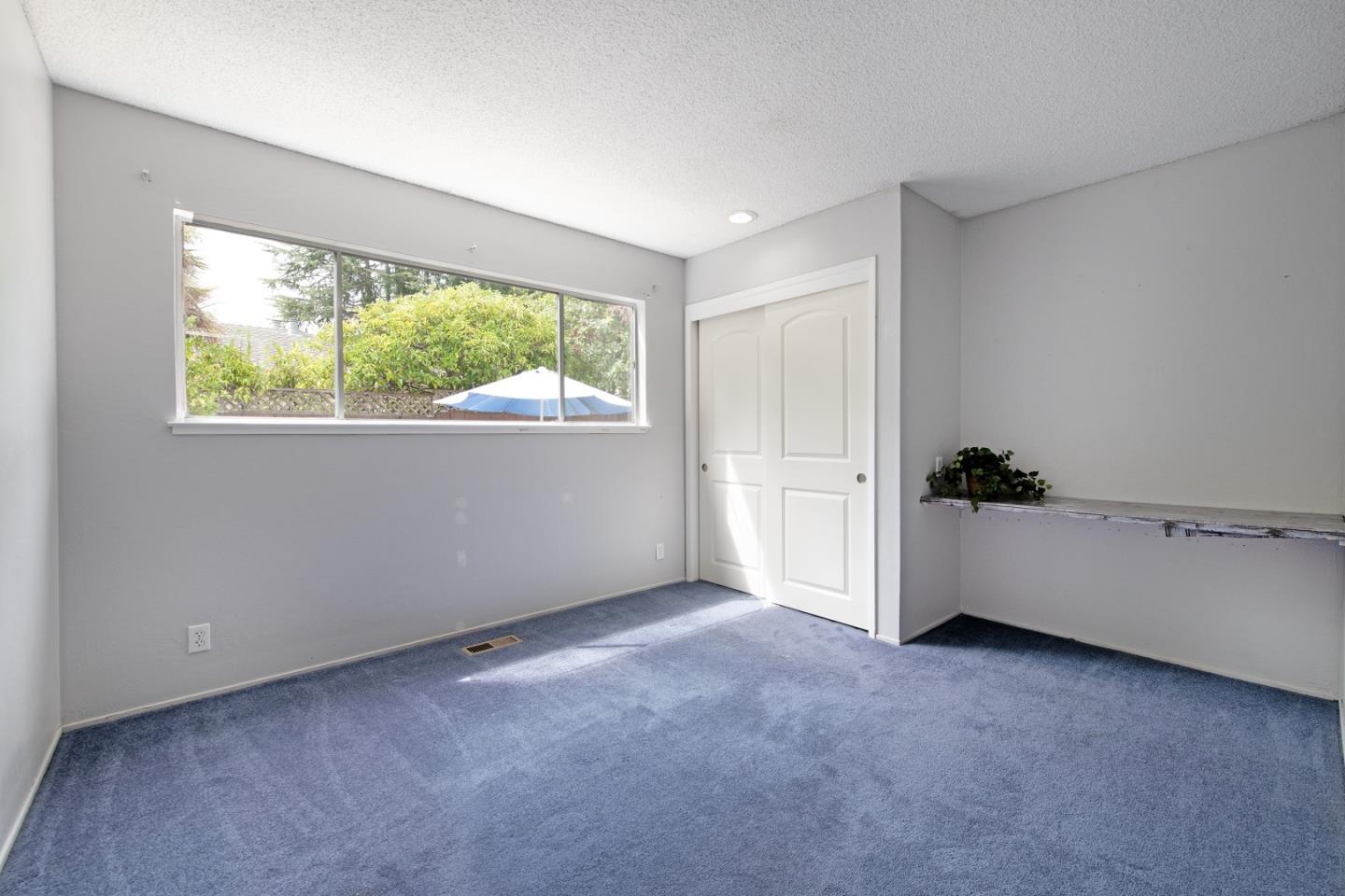 Detail Gallery Image 13 of 20 For 1098 Noriega Ave, Sunnyvale,  CA 94086 - 3 Beds | 2 Baths