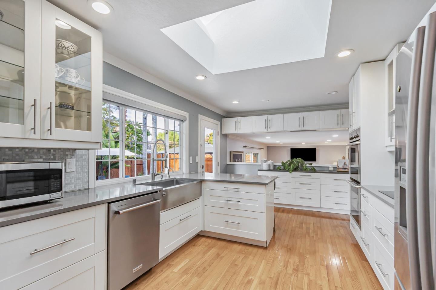 Detail Gallery Image 12 of 47 For 1273 Pintail Ct, San Jose,  CA 95118 - 4 Beds | 2/1 Baths