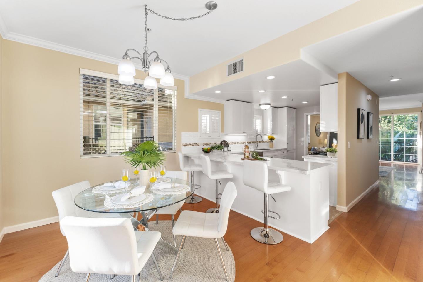 Detail Gallery Image 14 of 40 For 2633 Villa Cortona Way, San Jose,  CA 95125 - 3 Beds | 2/1 Baths