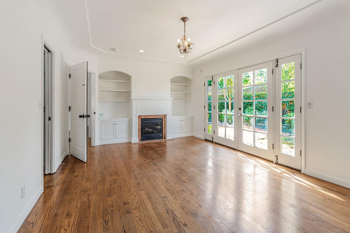 Detail Gallery Image 16 of 27 For 1567 Mcdaniel Ave, San Jose,  CA 95126 - 3 Beds | 2 Baths