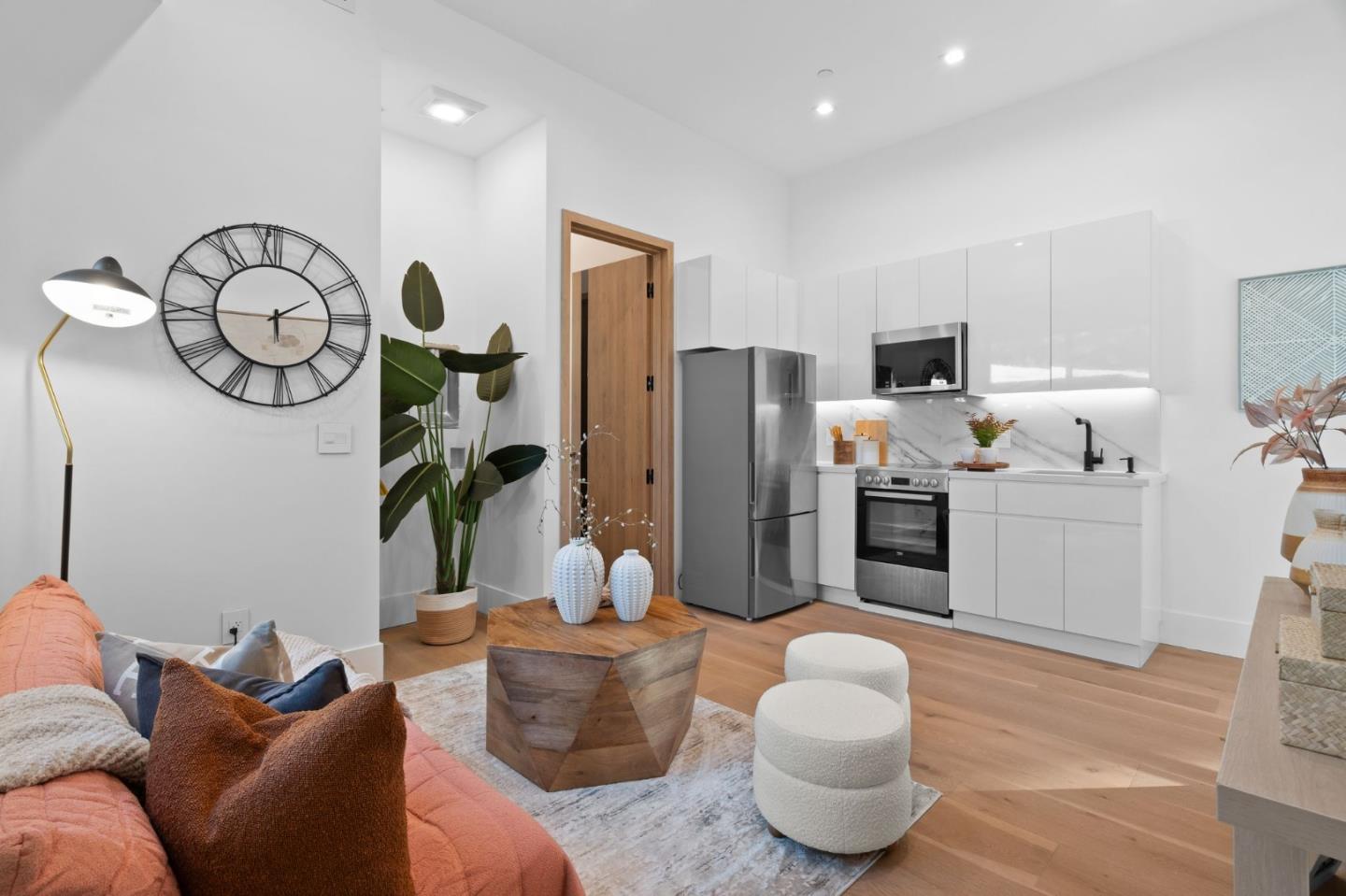 Detail Gallery Image 22 of 66 For 394 Farley St, Mountain View,  CA 94043 - 5 Beds | 4/1 Baths