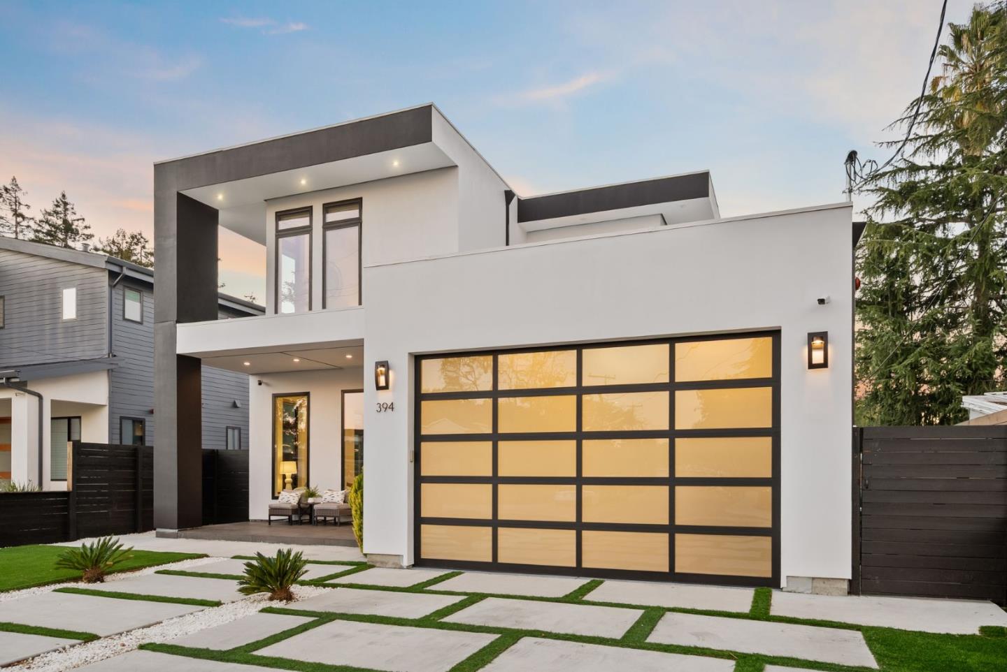 Detail Gallery Image 3 of 66 For 394 Farley St, Mountain View,  CA 94043 - 5 Beds | 4/1 Baths