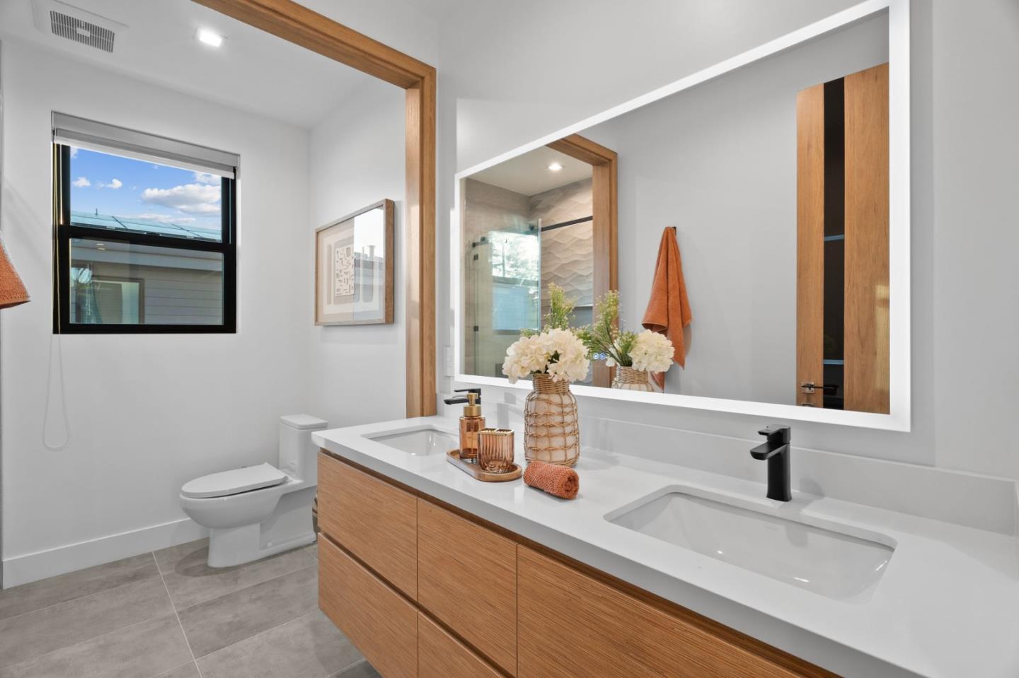 Detail Gallery Image 40 of 66 For 394 Farley St, Mountain View,  CA 94043 - 5 Beds | 4/1 Baths