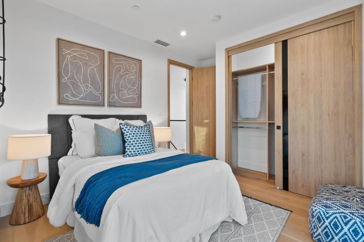 Detail Gallery Image 43 of 66 For 394 Farley St, Mountain View,  CA 94043 - 5 Beds | 4/1 Baths