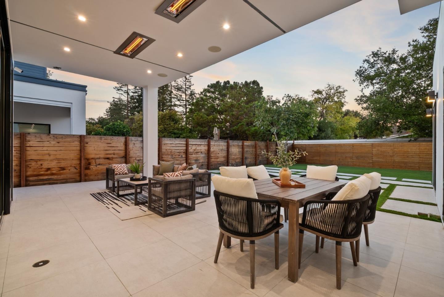 Detail Gallery Image 62 of 66 For 394 Farley St, Mountain View,  CA 94043 - 5 Beds | 4/1 Baths