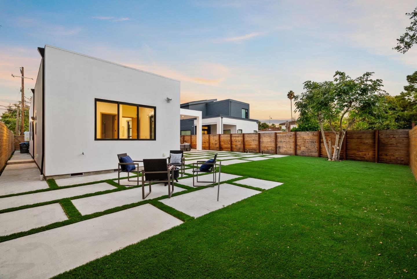 Detail Gallery Image 63 of 66 For 394 Farley St, Mountain View,  CA 94043 - 5 Beds | 4/1 Baths