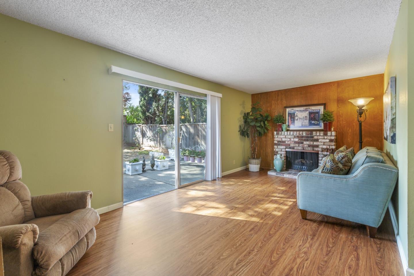 Detail Gallery Image 20 of 39 For 3248 Woody Ln, San Jose,  CA 95132 - 4 Beds | 2/1 Baths