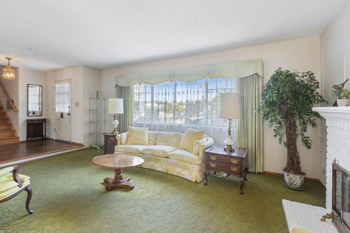 Detail Gallery Image 8 of 39 For 3248 Woody Ln, San Jose,  CA 95132 - 4 Beds | 2/1 Baths