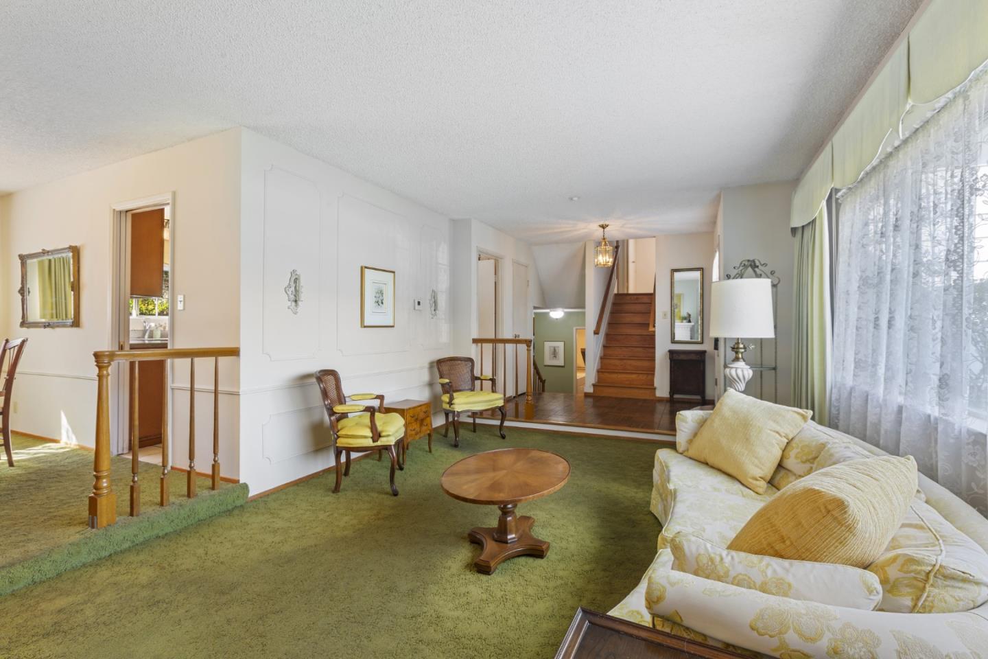 Detail Gallery Image 9 of 39 For 3248 Woody Ln, San Jose,  CA 95132 - 4 Beds | 2/1 Baths