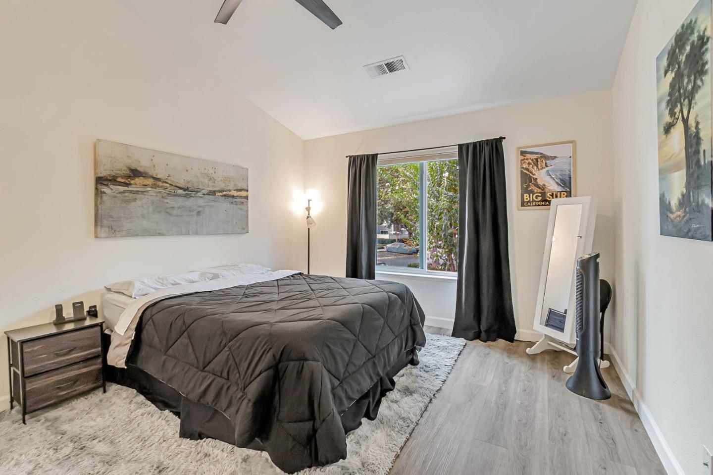 Detail Gallery Image 13 of 41 For 6225 Barb Werner Ln, San Jose,  CA 95119 - 2 Beds | 2/1 Baths