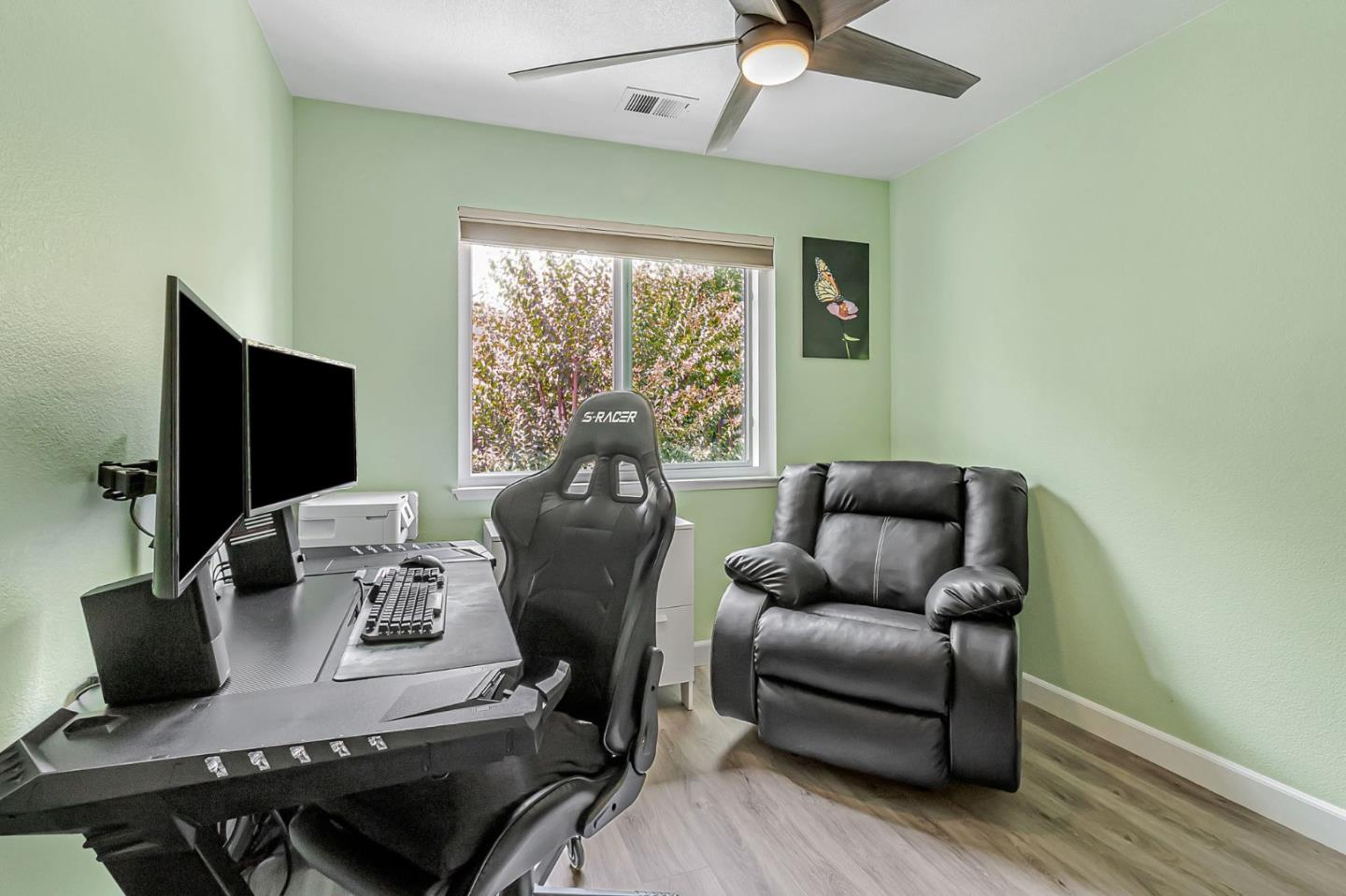 Detail Gallery Image 19 of 41 For 6225 Barb Werner Ln, San Jose,  CA 95119 - 2 Beds | 2/1 Baths