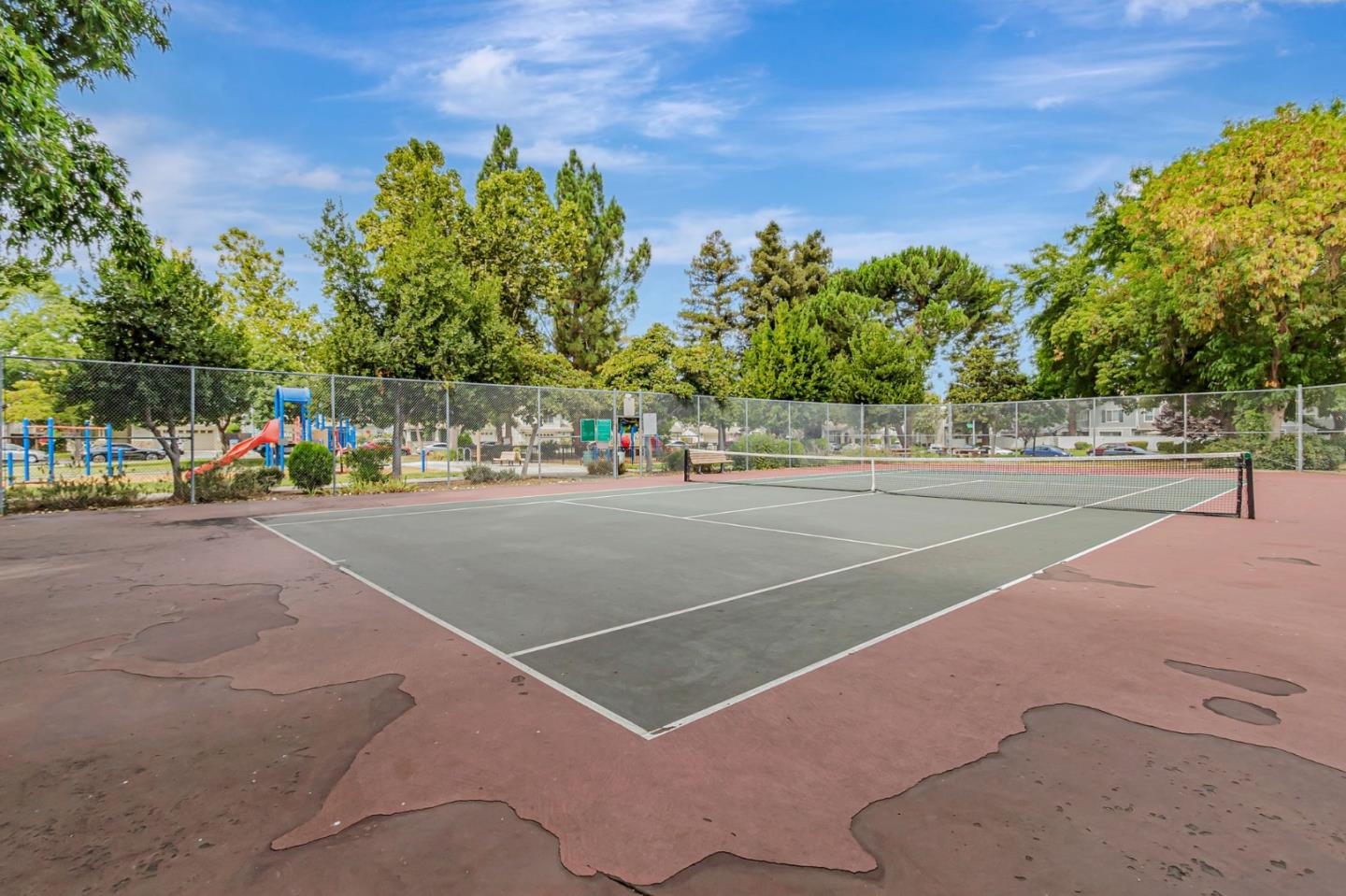 Detail Gallery Image 33 of 41 For 6225 Barb Werner Ln, San Jose,  CA 95119 - 2 Beds | 2/1 Baths
