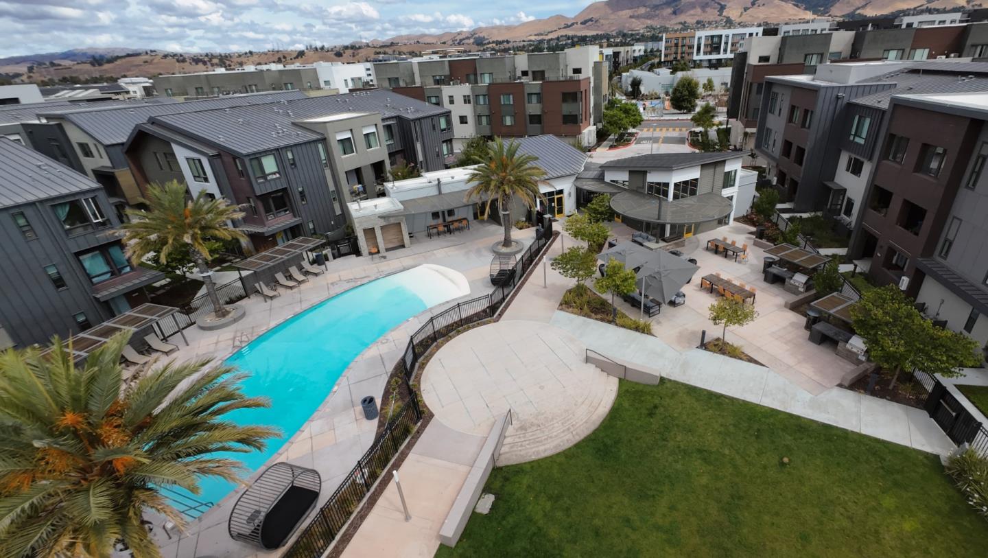 Detail Gallery Image 33 of 60 For 3512 Vision Cmn #308,  Fremont,  CA 94538 - 1 Beds | 1 Baths