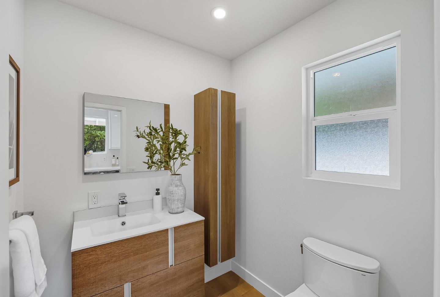 Detail Gallery Image 24 of 39 For 15560 Blossom Hill Rd, Los Gatos,  CA 95032 - 3 Beds | 2/1 Baths