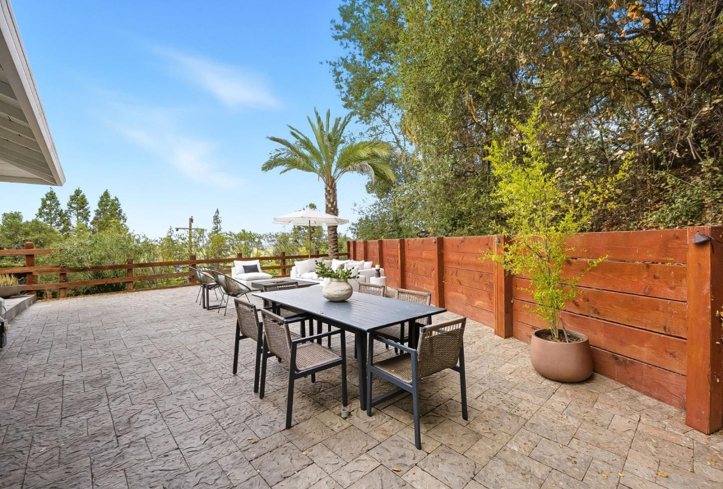 Detail Gallery Image 28 of 39 For 15560 Blossom Hill Rd, Los Gatos,  CA 95032 - 3 Beds | 2/1 Baths