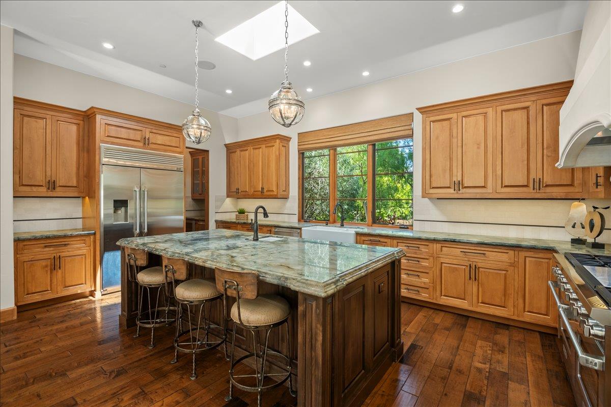 Detail Gallery Image 29 of 80 For 1571 Fairway Dr, Los Altos,  CA 94024 - 5 Beds | 5 Baths